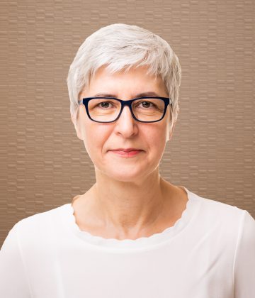 Frau_Pfau